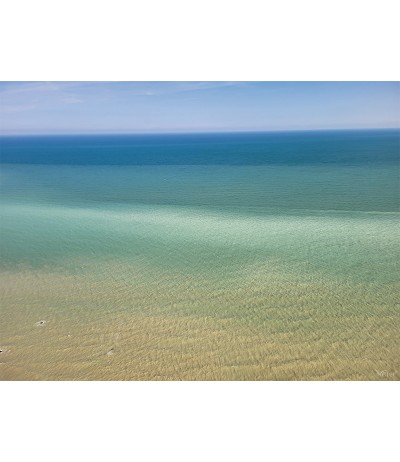 Arc en mer • photo aérienne depuis ULM